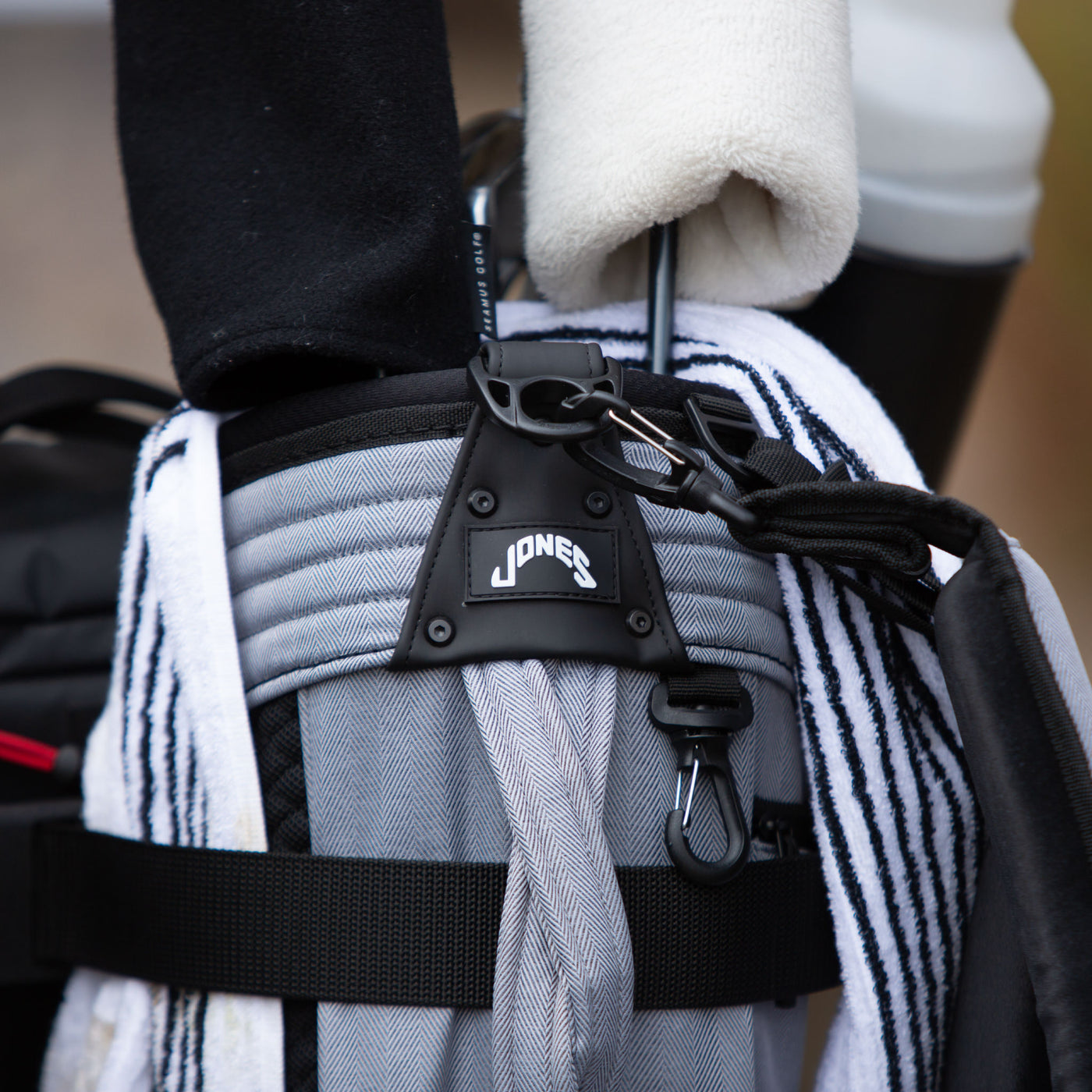 Utility Rover™ - Light Gray Herringbone – Jones Golf Bags
